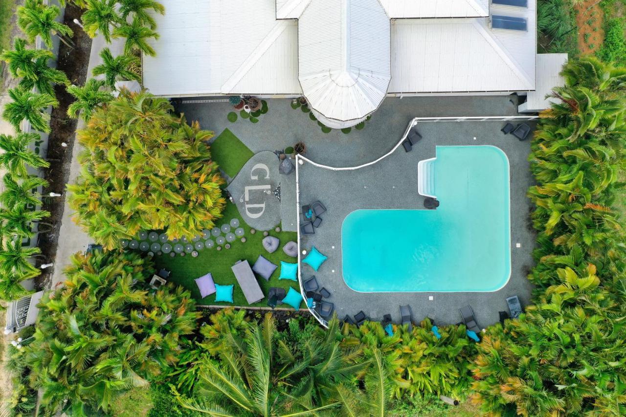 Green Lord Domaine - Lodges Piscine & Spa - Bar & Lounge - Restaurant Gastronomique Lamentin Exterior foto